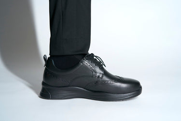 Harrison Black shoe facing right