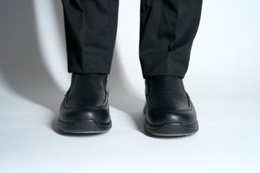 Robbins & Brooks Hinckley Black both shoes straight on