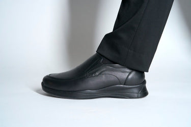 Robbins & Brooks Hinckley Apron Toe Slip-On Black