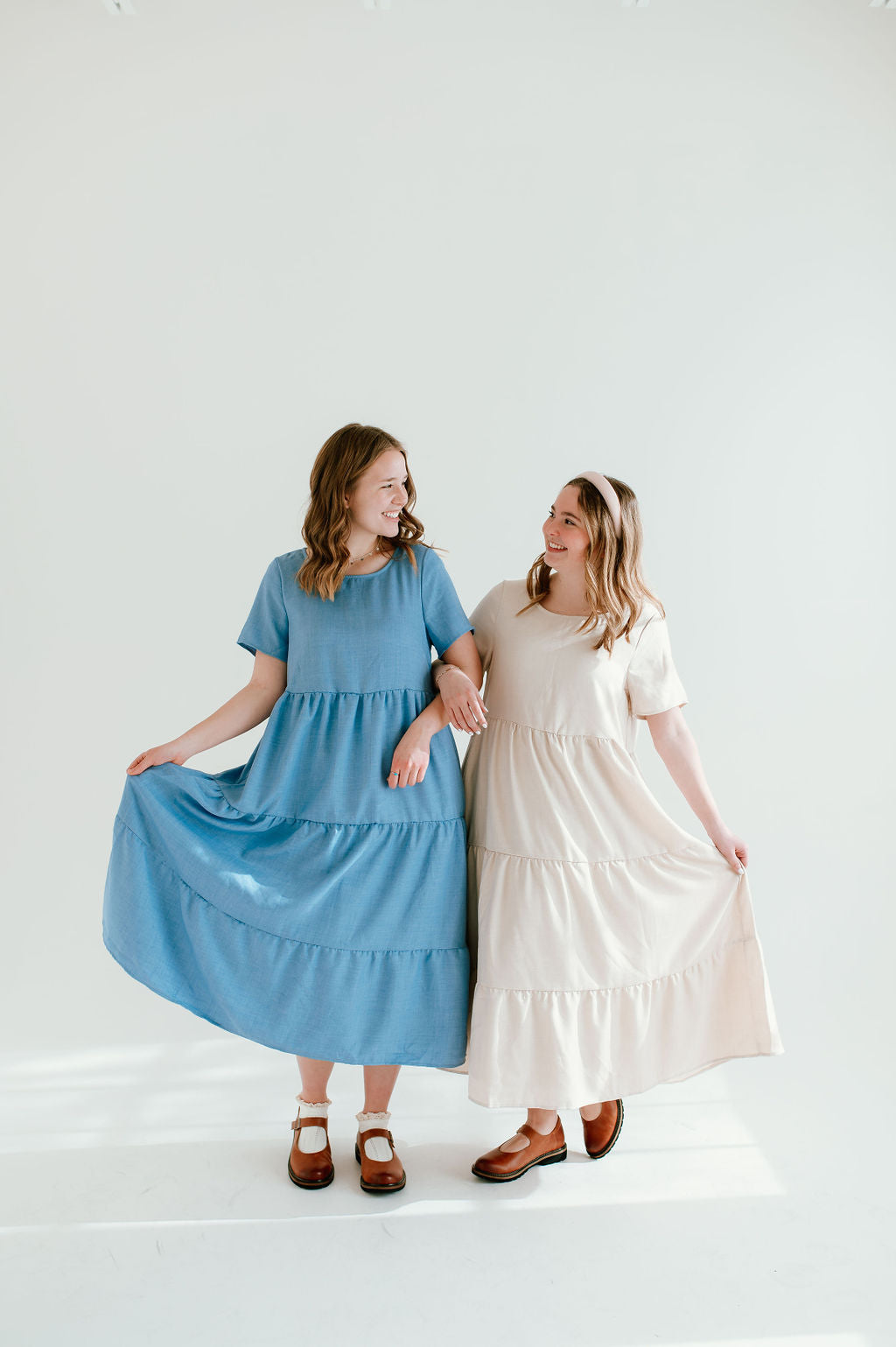 Camilla Dress Sand / 1X Camilla Dress Sand / 1X