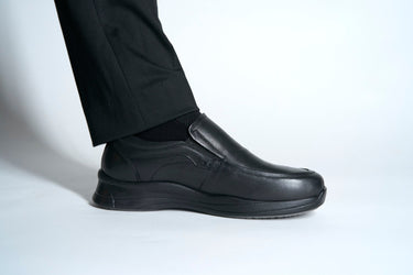 Robbins & Brooks Hinckley Black side view