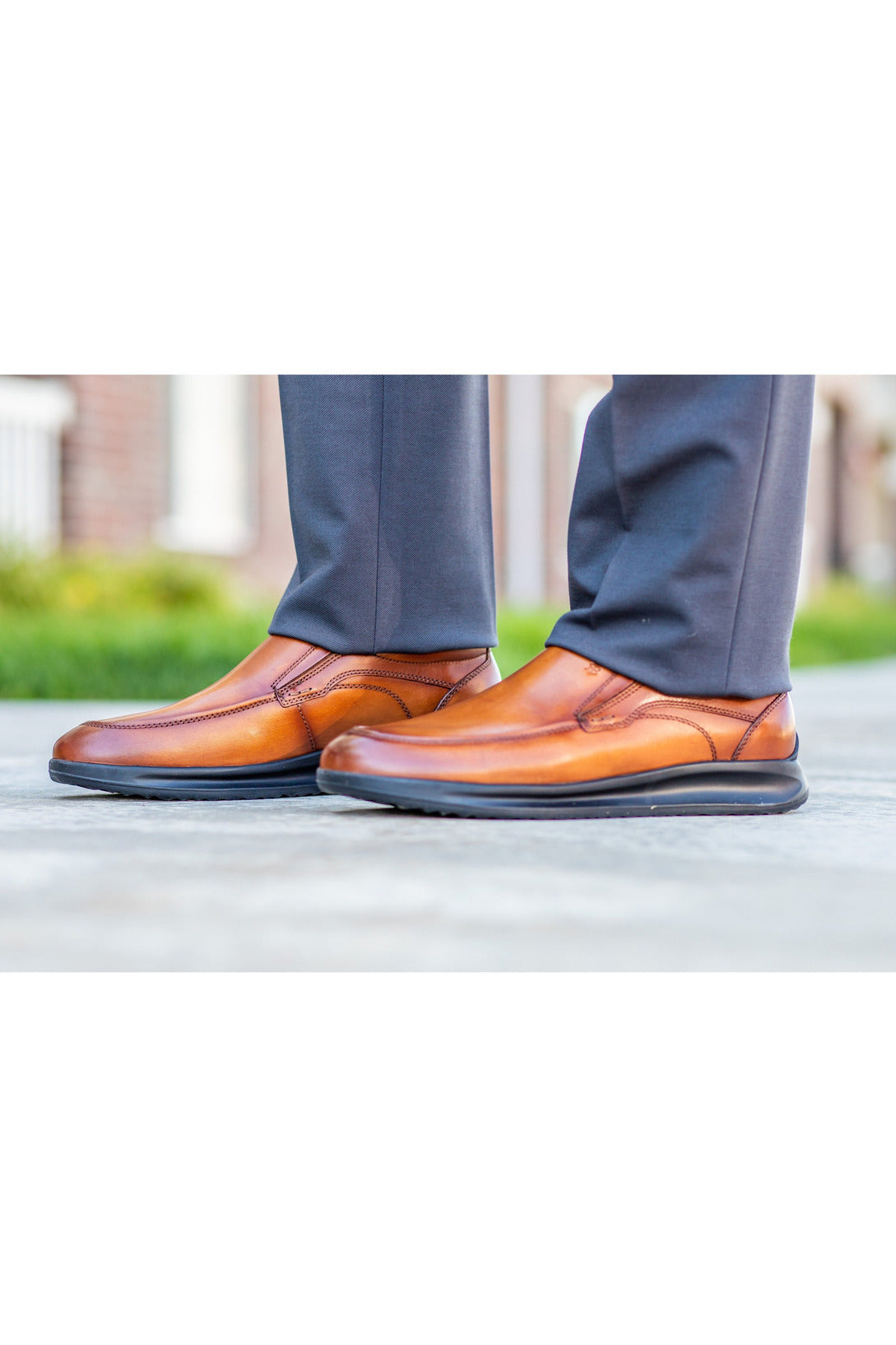 Robbins & Brooks Shoes - Robbins & Brooks Hinckley Apron Toe Slip-on Tan