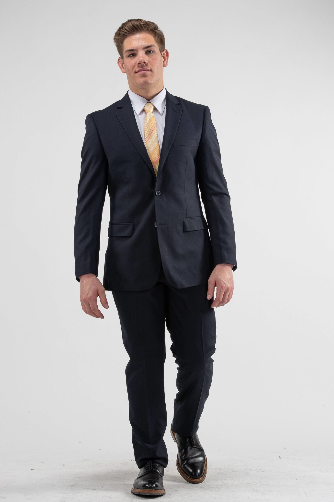 Suits - Wool-Blend Slim-Fit Suit Navy Herringbone