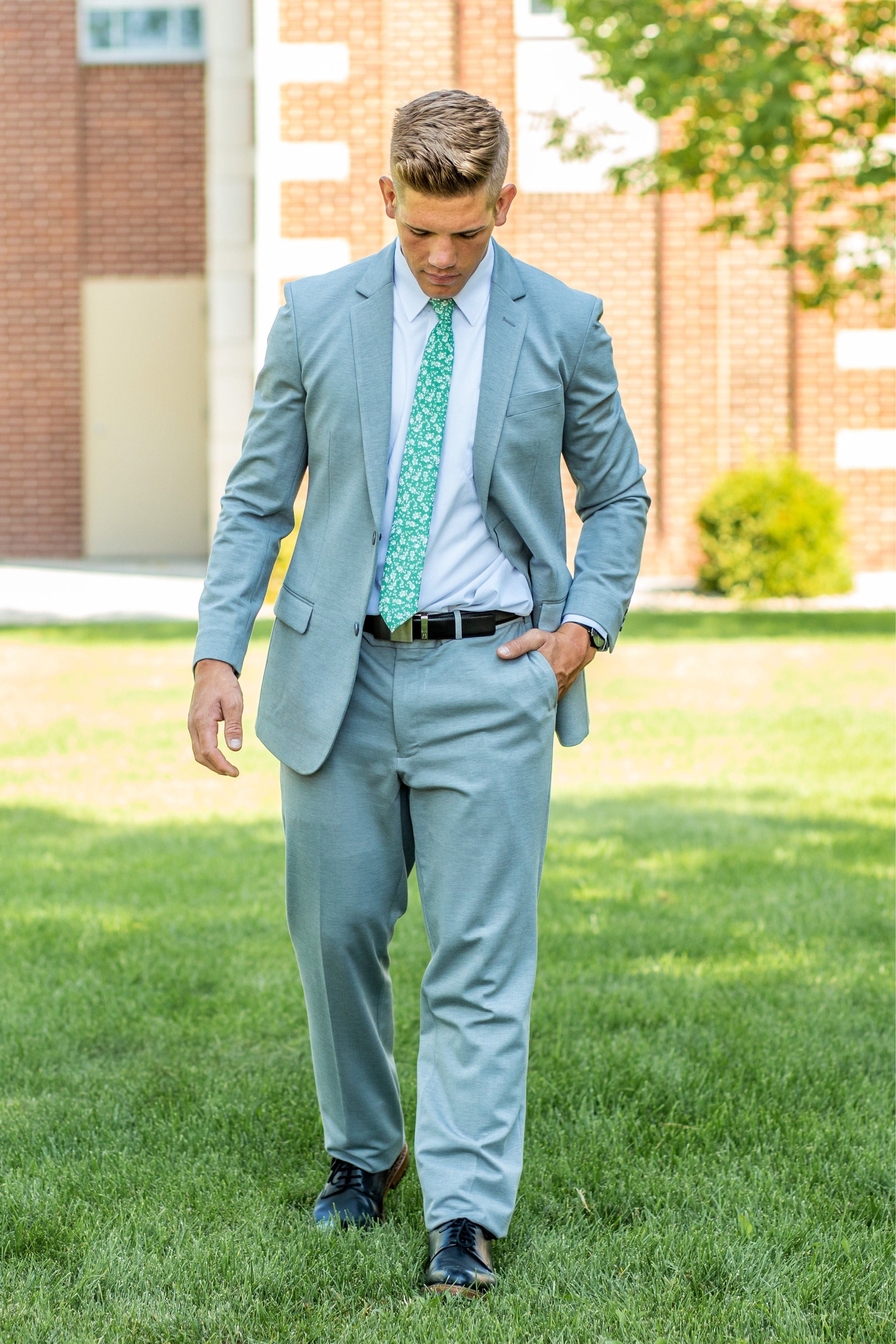 Update more than 194 teal green suit